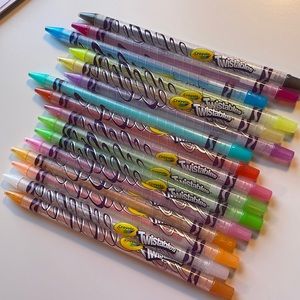 16 pack crayons twistable colored pencils